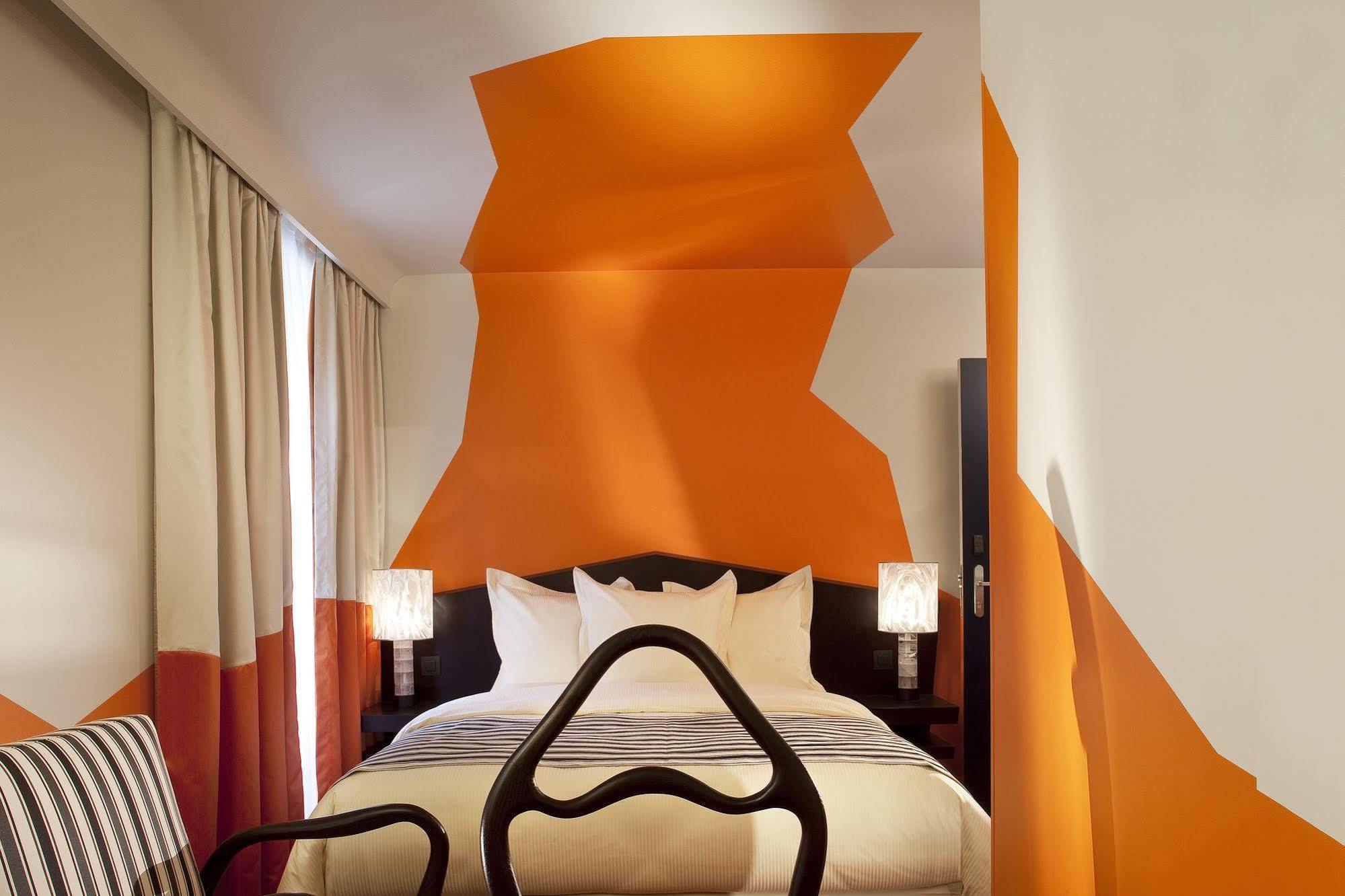 Hôtel Cristal Champs Elysées París Habitación foto